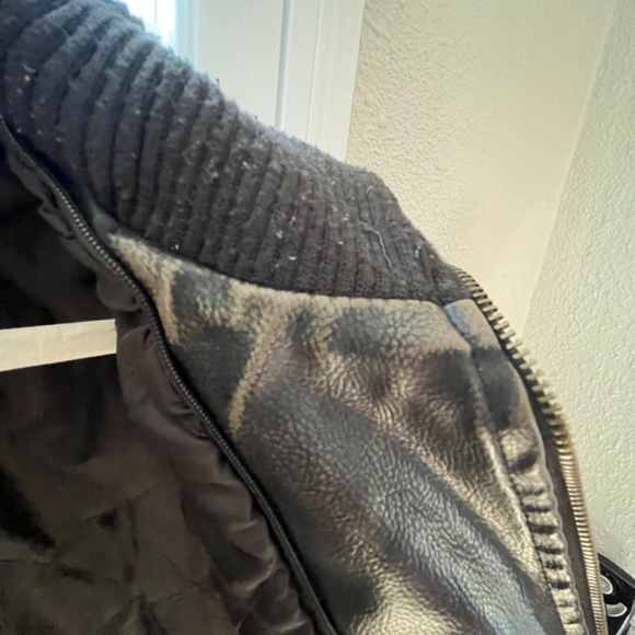 Guess leather coat - Picture 8 of 9